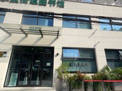 -曹家渡街道图书馆