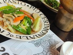 -泰莲庭·溪畔餐厅(雁栖湖店)