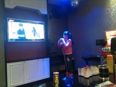 -萧邦音乐会所KTV(向西店)