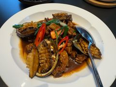 鲍鱼焖本鸡-菲乐餐厅(三十年经营·湖滨路店)