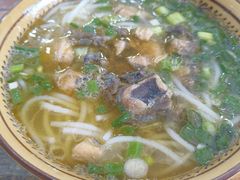 -正宗李家土鸡米线店