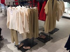 -ZARA(凯德乐峰广场店)