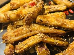 -梧桐树下(云锦世家店)