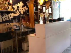 大堂-特色酱椒鱼私房菜(黄鹤楼店)