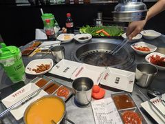 -香猪坊韩国烤肉专属门店(魏公村店)