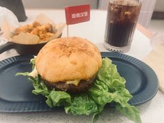 -必胜客(集美杏东店)