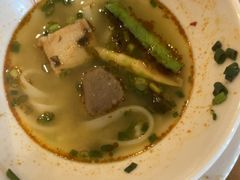 -亚龙湾希尔顿自助餐厅·海鲜·烧烤·沙滩BBQ·现场乐队