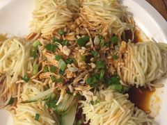 -茅庐毛血旺(烟台大悦城店)
