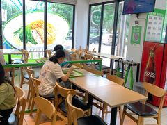 -老乡鸡(武汉光谷天地坐标城店)