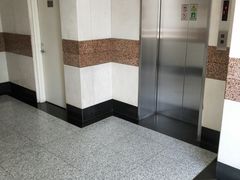 -上海置地广场(南京东路店)