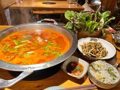 -老凯俚酸汤鱼(鸿通城店)