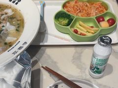 -渔语鱼酸菜鱼新川菜(来福士店)