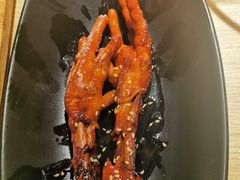 连骨头都不剩的鸡爪-佬肥猫(周浦万达店)