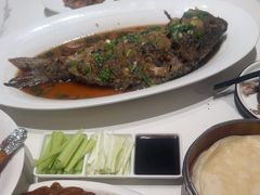 -梅利汴京烤鸭•开封豫菜地标店(东大街店)