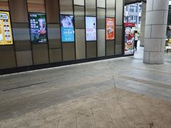 -浦江城市生活广场(江月路店)
