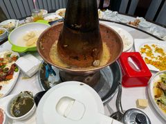 -一口猪海鲜浑锅·东北家常菜