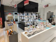 -沫芮眼镜·蔡司·依视路·尼康明月(环创店)