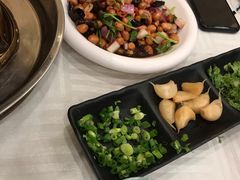 -常赢三兄弟·清真涮肉·清真炒菜(朝阳新城店)