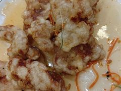 -老码头黑皮肘子锅包肉熏酱水饺(文政街店)