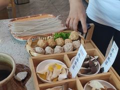 -阿婆情腊排骨火锅(金虹路店)