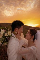 -雪中彩影婚纱摄影·微光艺术中心