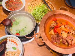 -吃饭皇帝大土家民族菜(正大广场店)