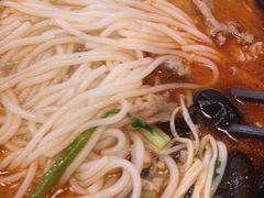 金针肥牛米线-老妈米线(港龙店)