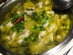 -严厨老坛酸菜鱼(吴江万宝店)