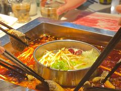 -二荆条·蜀鲜汇城市森林火锅