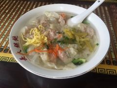 鲜肉馄饨-长人馄饨铺(解放街店)