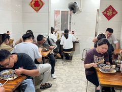 -叶新小吃店(来凤小区总店)