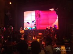 -胡桃里乐队酒馆(鎏嘉码头店)