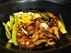 -缘福乡村铁锅炖民宿(八达岭店)