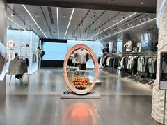 -迪桑特DESCENTE(北京三里屯BLANC店)