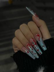 -花岐款式专研健康美甲沙龙