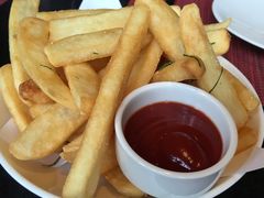 -WOLFGANG PUCK KITCHEN & BAR(迪士尼小镇店)