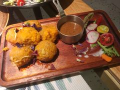 -春树下·树屋花房西餐厅(罍街AS1980店)