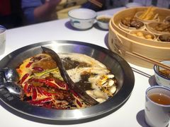 -卤校长重庆火锅(国兴店)