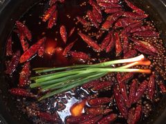 -虎贲三拖八老火锅(洋人街店)