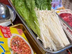 -沙胆彪炭炉牛杂煲(上海日月光广场店)