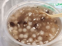 -芳婆糕团店(王府大街店)