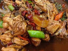 -八两八金·莱芜特色炒鸡(市南漳浦路店)