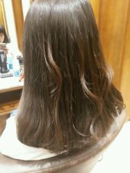 人-丝悦发型设计机构