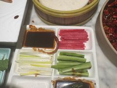 -雀蓝川菜(奥体广场店)