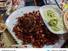 -金渝海鲜烧烤万州烤鱼店