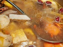 -尚尚仙·酸汤猪手·猪肚鸡火锅(华联万柳购物中心店)