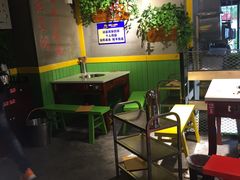 -钢管厂五区小郡肝串串香(奥克斯广场锦城万达店)