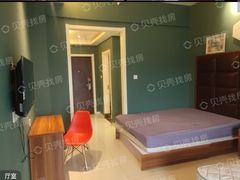 -武汉武昌站街道口华美达安可酒店