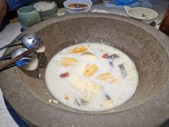 -鲜潭蒸汽石锅鱼(五道口购物中心店)