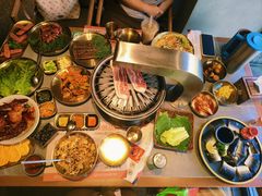 -草家酱蟹炭火烤肉店(珲春南路一店)
